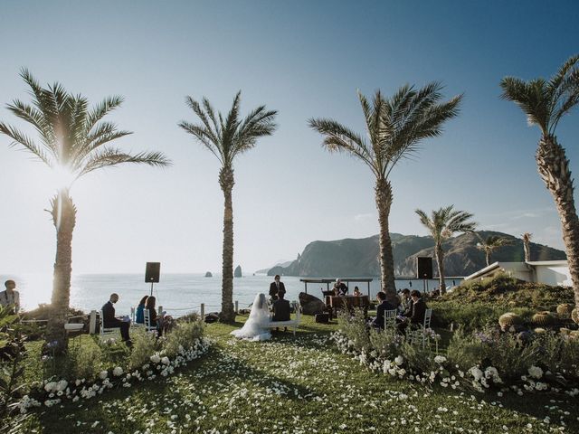 Il matrimonio di Paolo e Sonia a Lipari, Messina 55