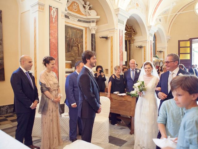 Il matrimonio di Lorenzo e Anna a Bagnone, Massa Carrara 42