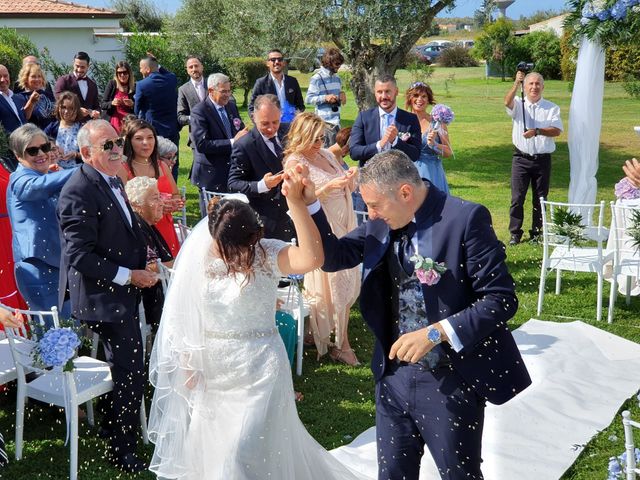 Il matrimonio di Roberto e Raffaella a San Gavino Monreale, Cagliari 12