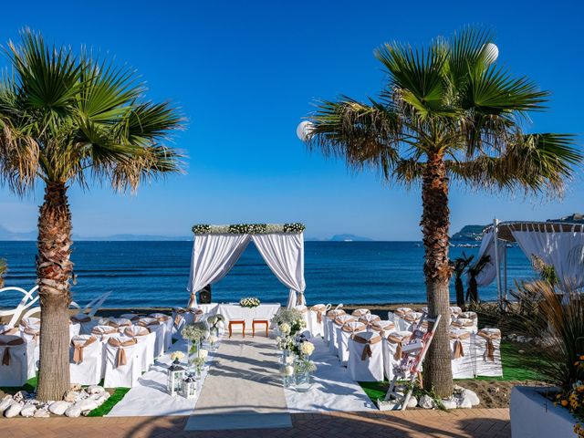 Il matrimonio di Roberta e Umberto a Bacoli, Napoli 15