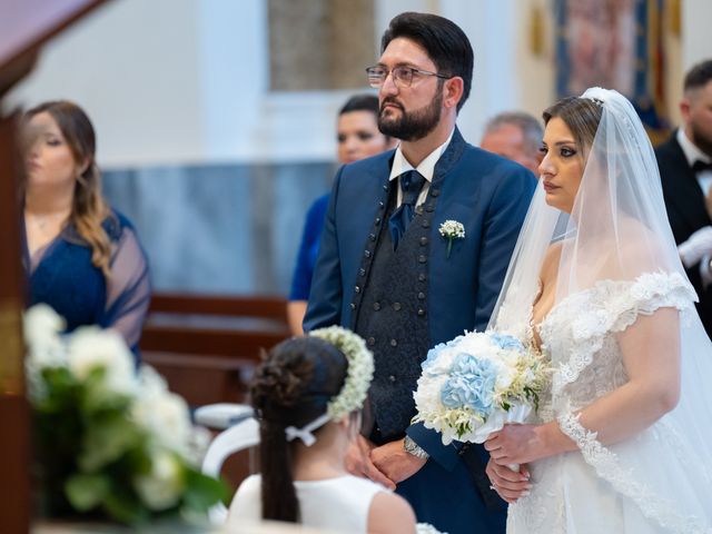 Il matrimonio di Raffaella e Antonio a Orta di Atella, Caserta 31
