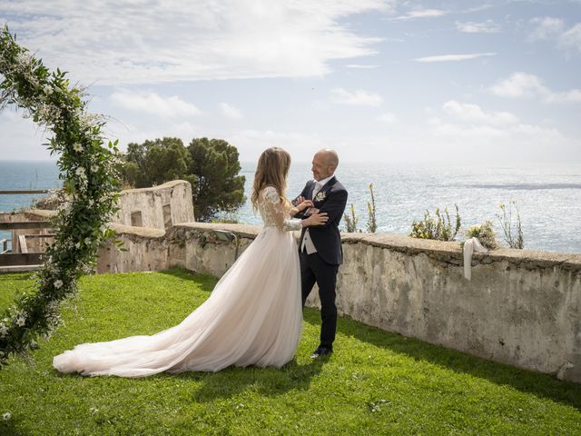 Il matrimonio di Riccardo e Veronica a Finale Ligure, Savona 19