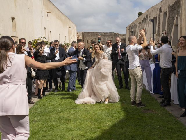 Il matrimonio di Riccardo e Veronica a Finale Ligure, Savona 32