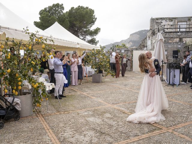 Il matrimonio di Riccardo e Veronica a Finale Ligure, Savona 34