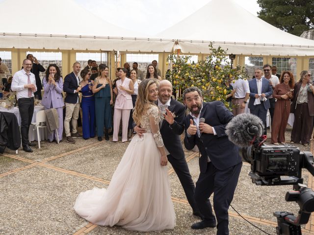 Il matrimonio di Riccardo e Veronica a Finale Ligure, Savona 35