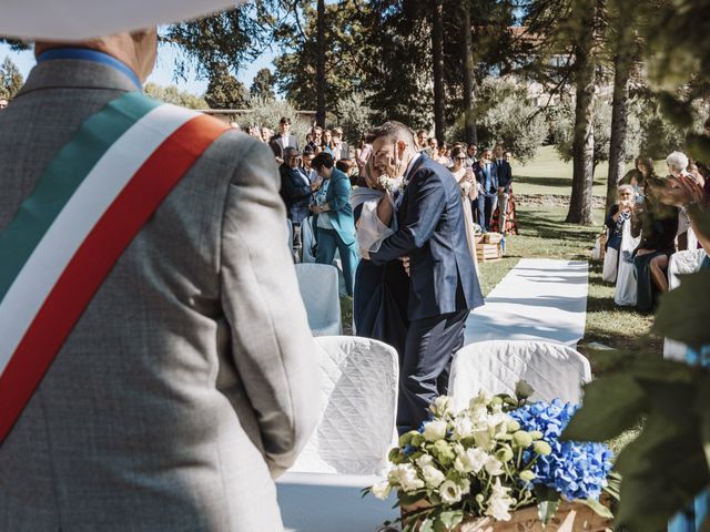 Il matrimonio di Thomas e Silvia a Roppolo, Biella 18