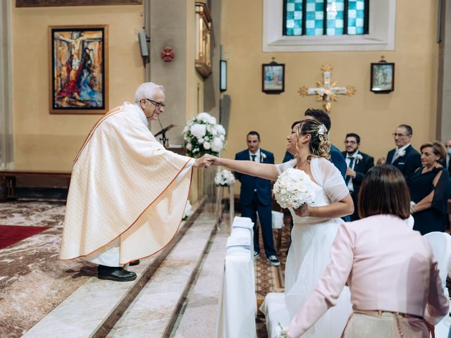 Il matrimonio di Francesco e Laura a Lesmo, Monza e Brianza 35