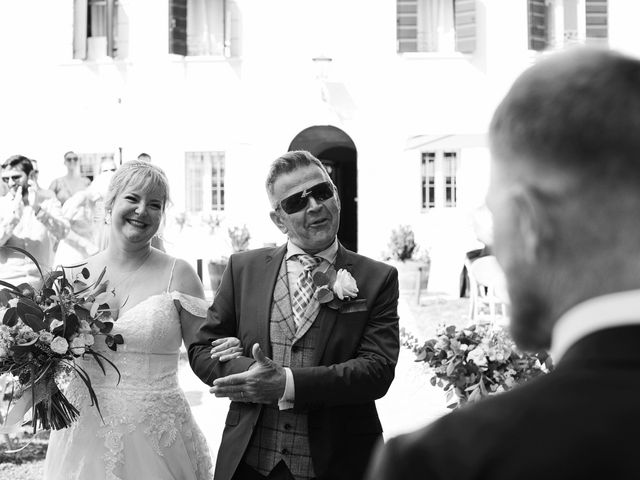 Il matrimonio di Tim e Laura-Lynn a Mezzane di Sotto, Verona 30