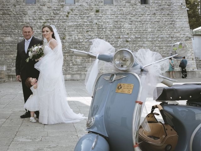 Il matrimonio di Antonella e Francesco a Cassano delle Murge, Bari 14