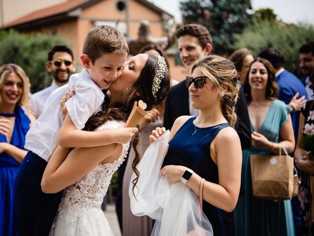 Il matrimonio di Victor e Alice a Paderno Dugnano, Milano 32