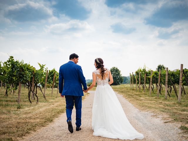 Il matrimonio di Victor e Alice a Paderno Dugnano, Milano 40