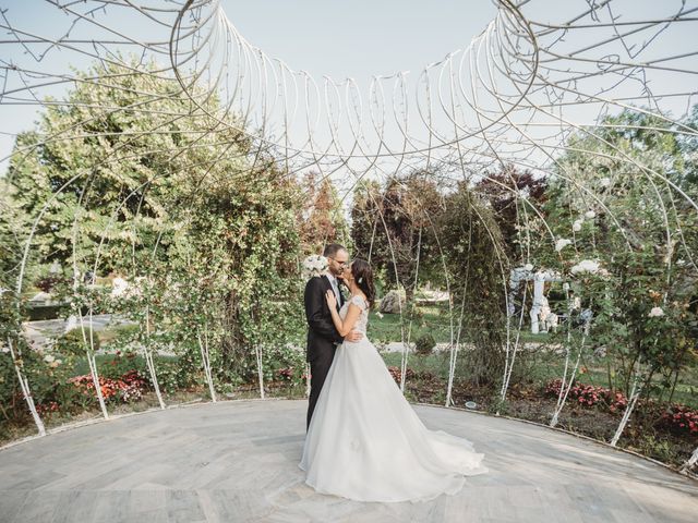 Il matrimonio di Irma e Mattia a Guardia Sanframondi, Benevento 22