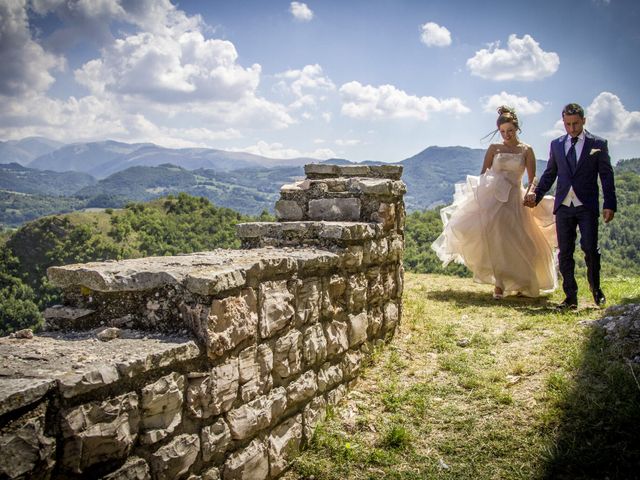 Il matrimonio di Daniele e Sara a Pieve Torina, Macerata 11