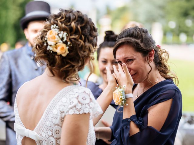 Il matrimonio di Cristofer e Irene a Caprino Bergamasco, Bergamo 27