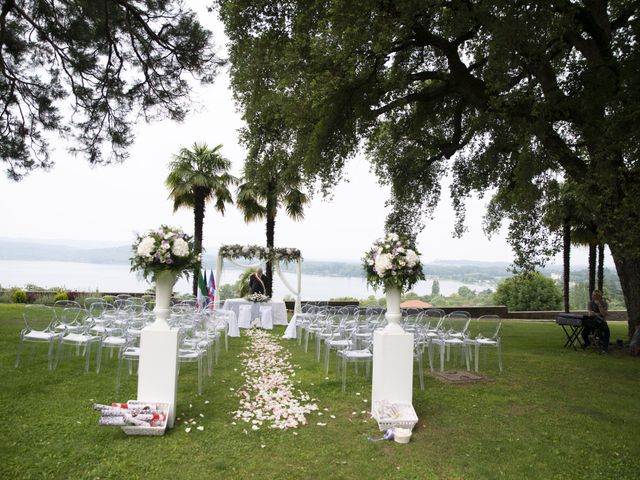 Il matrimonio di Luca e Stefania a Viverone, Biella 14