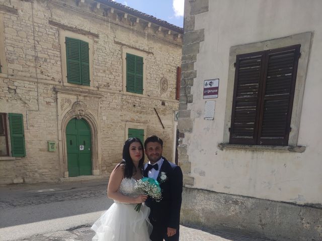 Il matrimonio di Alex e Alice a Sant&apos;Ippolito, Pesaro - Urbino 6