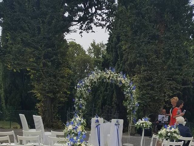 Il matrimonio di Fabrizio  e Emanuela  a Imbersago, Lecco 16