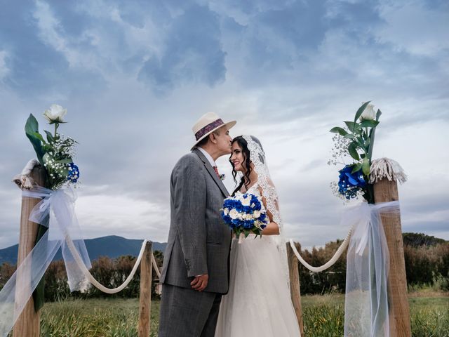 Il matrimonio di Eleni e Emiliano a Capaccio Paestum, Salerno 13