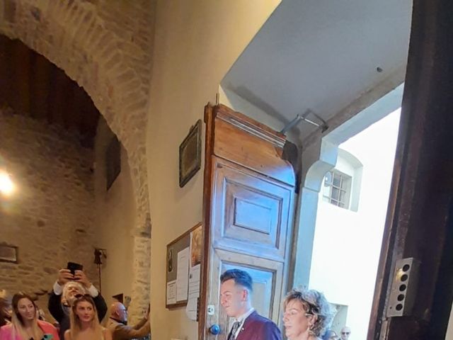 Il matrimonio di Martina e Matteo  a Arezzo, Arezzo 17