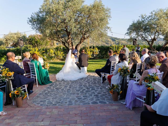 Il matrimonio di Manuela e Giulio a Belvedere di Spinello, Crotone 159