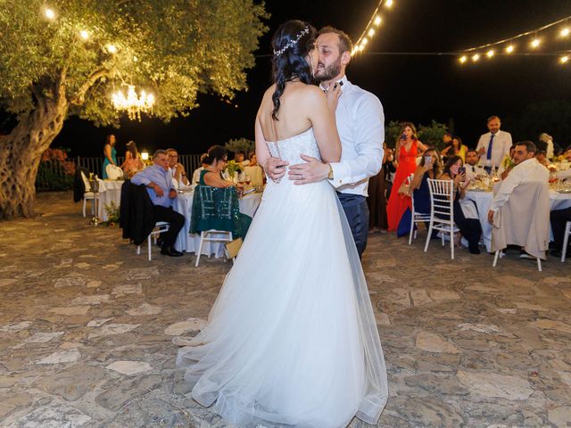 Il matrimonio di Manuela e Giulio a Belvedere di Spinello, Crotone 283