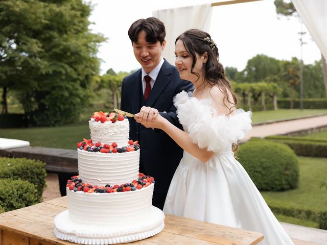 Il matrimonio di Namgyu e Eleonora a Mapello, Bergamo 91