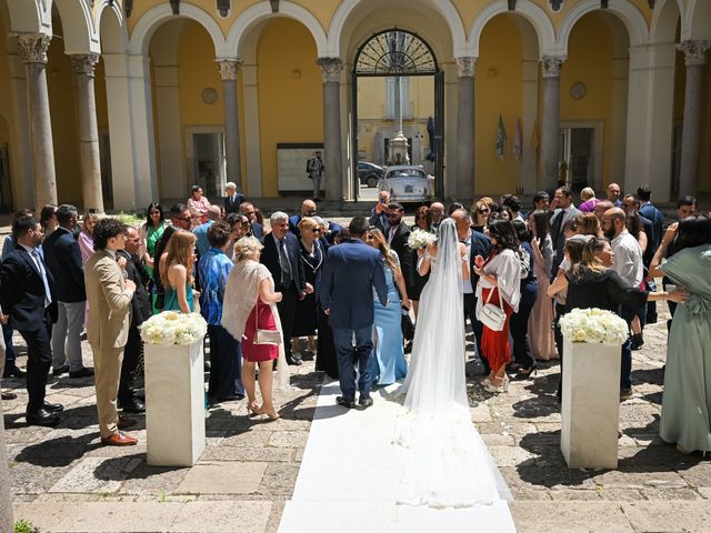Il matrimonio di Stefania e Francesco a Santa Maria Capua Vetere, Caserta 24