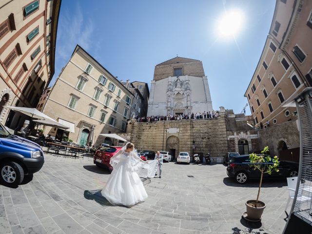 Il matrimonio di Matteo e Isabel a Ancona, Ancona 2