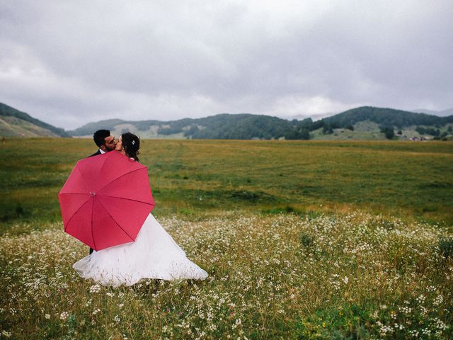 Il matrimonio di Laura e Loris a Roccaraso, L&apos;Aquila 10