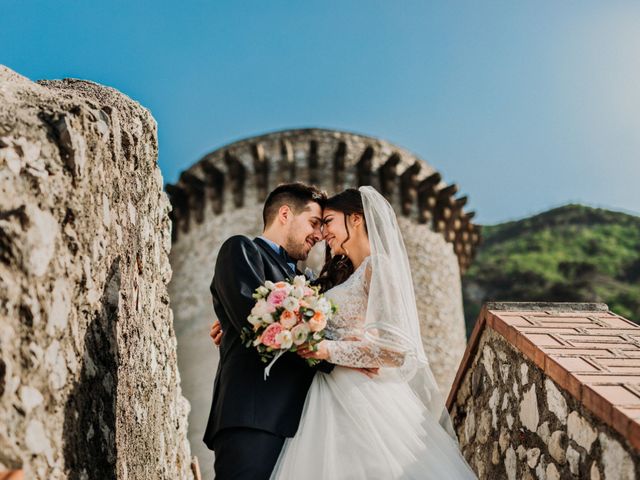 Il matrimonio di Matteo e Simona a Castellammare di Stabia, Napoli 18