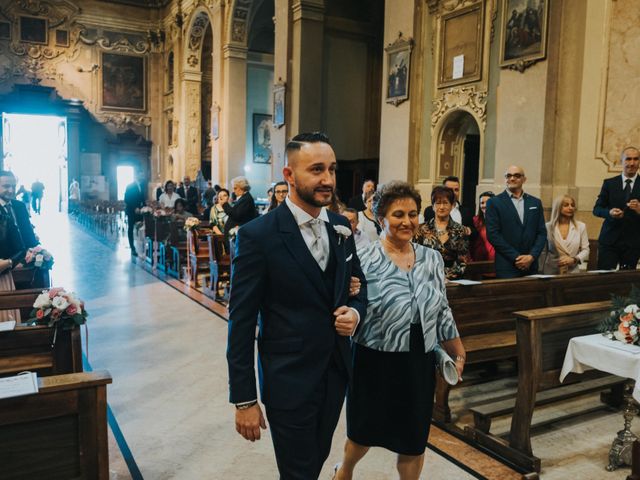 Il matrimonio di Simone e Laura a Sovico, Monza e Brianza 22