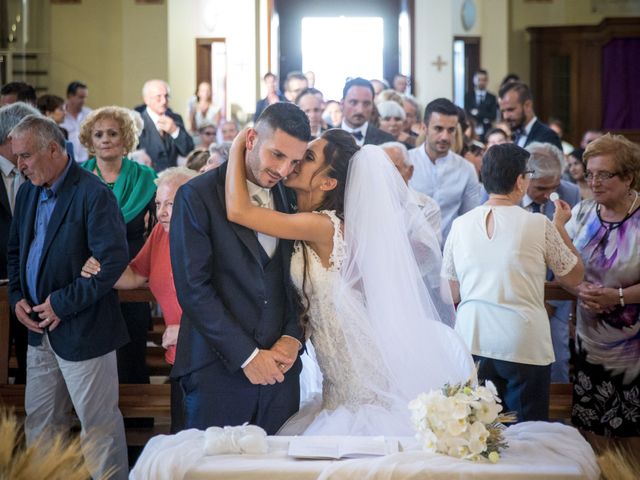 Il matrimonio di Michele e Dayana a Civitanova Marche, Macerata 20