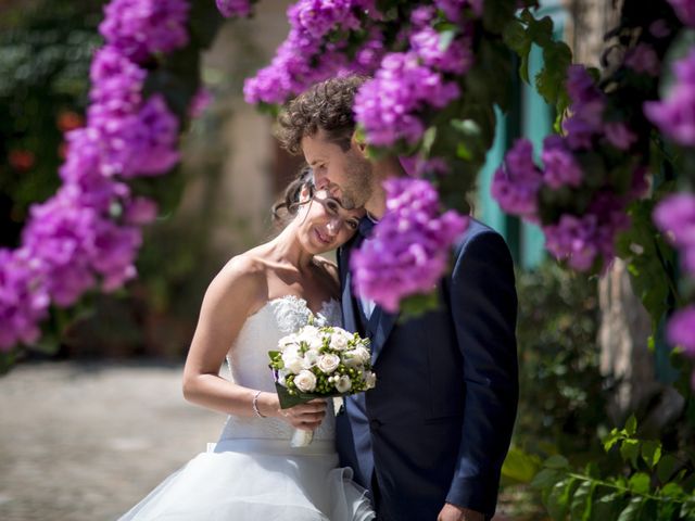 Il matrimonio di Ervis e Ambra a Falerone, Fermo 33