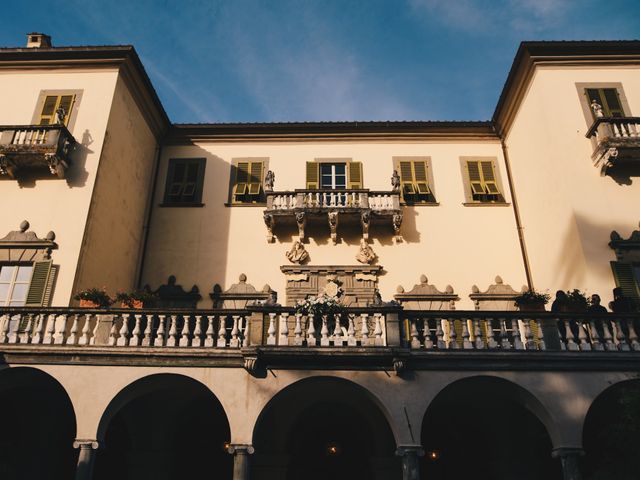 Il matrimonio di Jacopo e Tatiana a Pontremoli, Massa Carrara 15