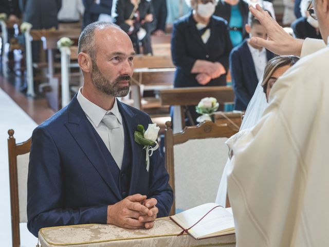 Il matrimonio di Lorenzo e Chiara a Castellucchio, Mantova 22