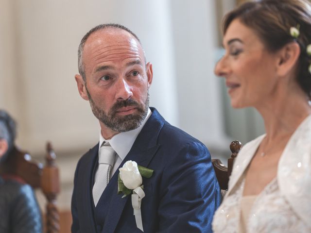 Il matrimonio di Lorenzo e Chiara a Castellucchio, Mantova 27