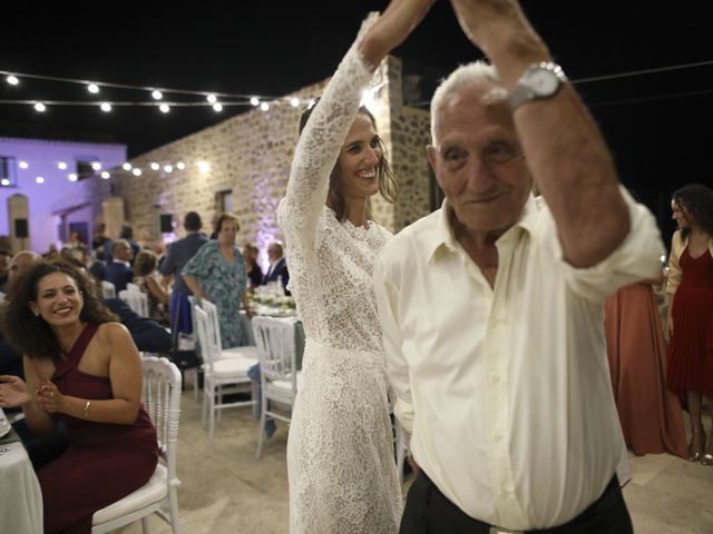 Il matrimonio di Francesco e Silvia a Santo Stefano di Camastra, Messina 26