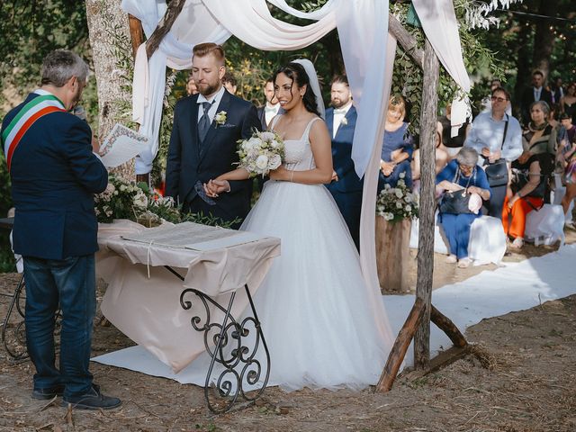 Il matrimonio di Edoardo e Nadia a Castel San Pietro Terme, Bologna 15