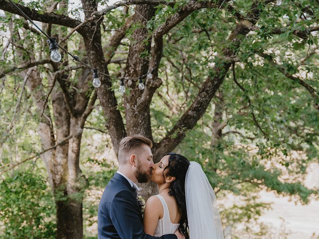 Il matrimonio di Edoardo e Nadia a Castel San Pietro Terme, Bologna 28