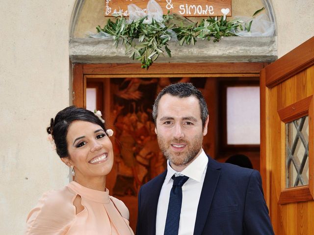 Il matrimonio di Simone e Amarylis a Serravalle Pistoiese, Pistoia 24