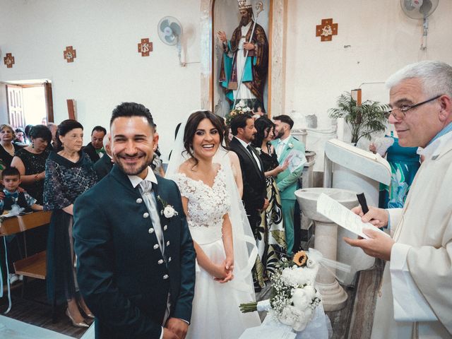 Il matrimonio di Gianluca e Doris a Patti, Messina 9