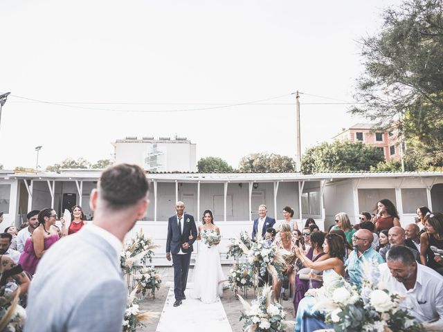 Il matrimonio di Vincent e Amyna a Savona, Savona 17