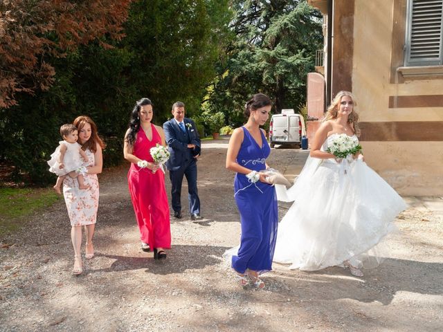 Il matrimonio di Matteo  e Rebecca  a Barberino di Mugello, Firenze 9