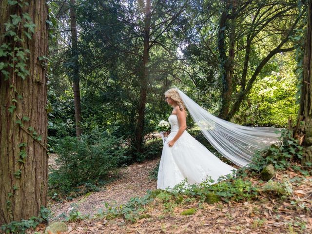 Il matrimonio di Matteo  e Rebecca  a Barberino di Mugello, Firenze 10