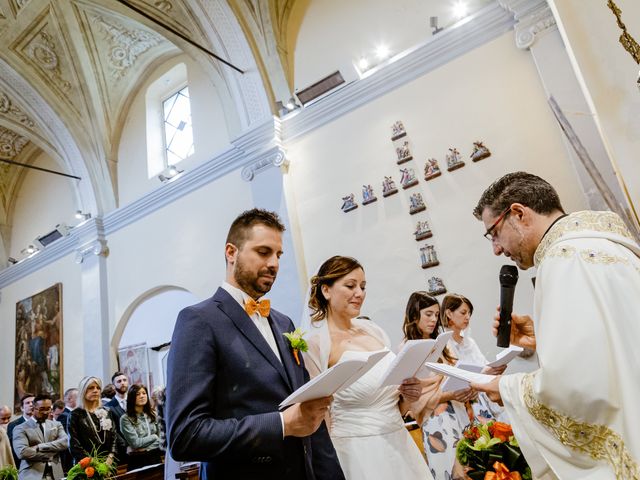 Il matrimonio di Luca e Valentina a Uggiate -Trevano, Como 28