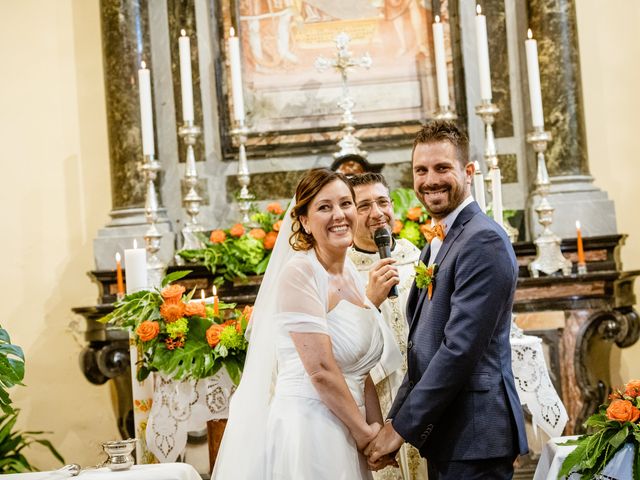 Il matrimonio di Luca e Valentina a Uggiate -Trevano, Como 32