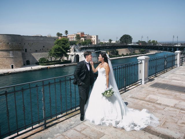 Il matrimonio di Vincenzo e Giusi a Taranto, Taranto 19