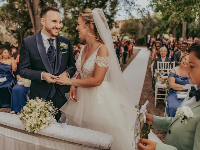 Il matrimonio di Pierluigi  e Paola a Catania, Catania 12