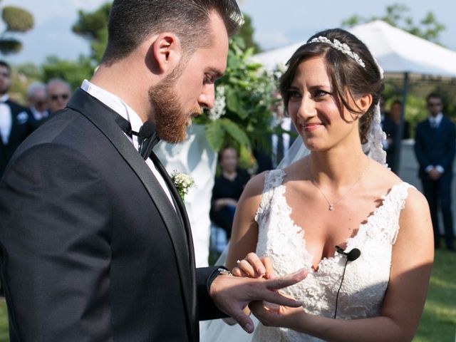 Il matrimonio di Paola e Raffaele a Napoli, Napoli 18