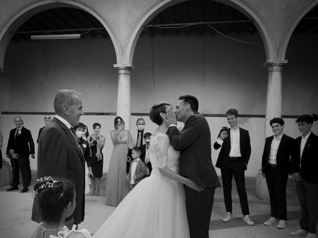 Il matrimonio di Luciano e Monica a Desenzano del Garda, Brescia 17